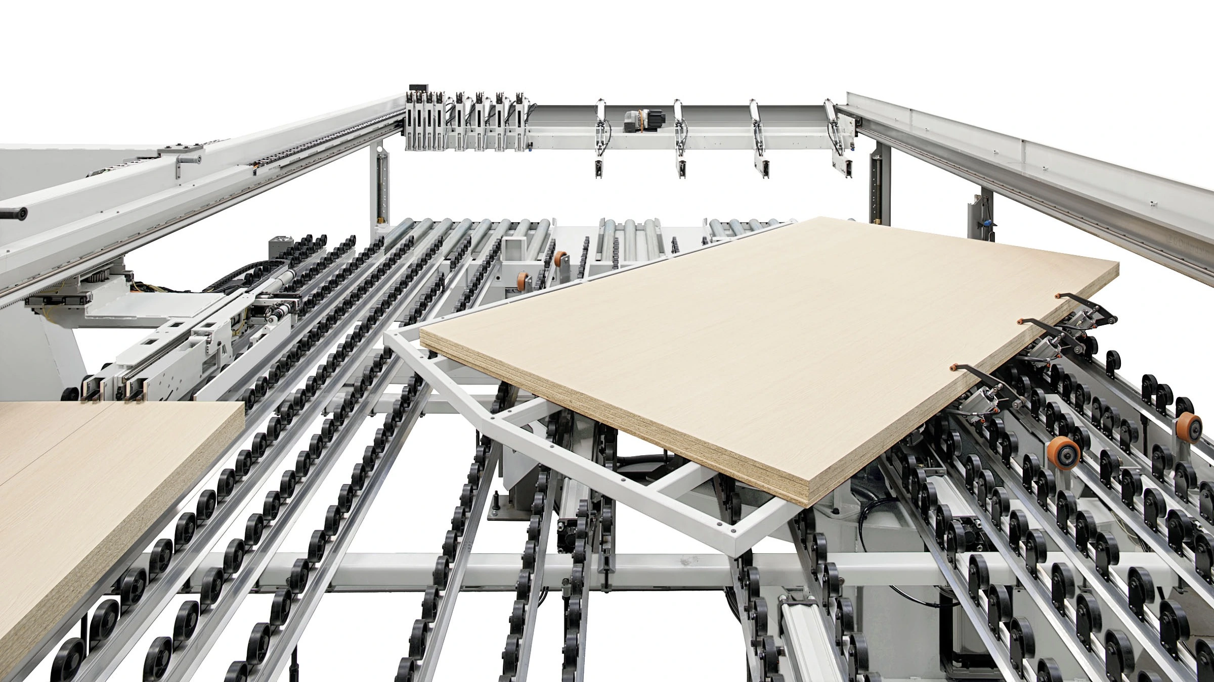 ;Otáčanie dosiek: Ušetrite čas a námahu pri zložitých rezacích operáciách.