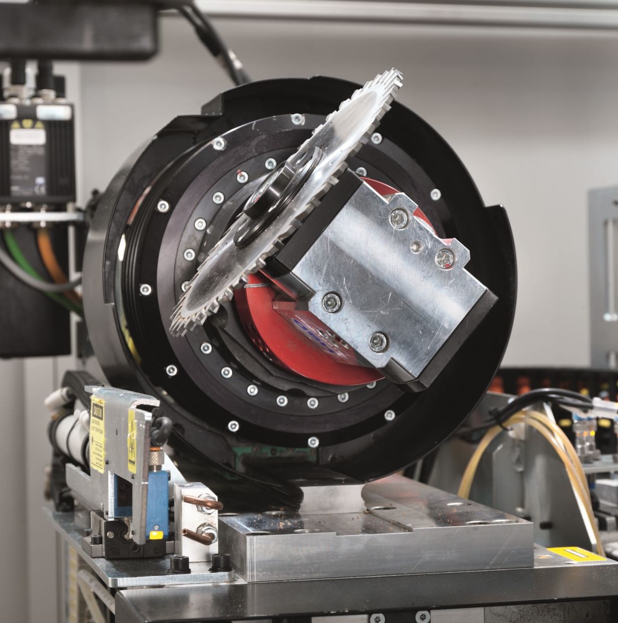 ;Možné prevedenie s osou C pre zložitejšie operácie