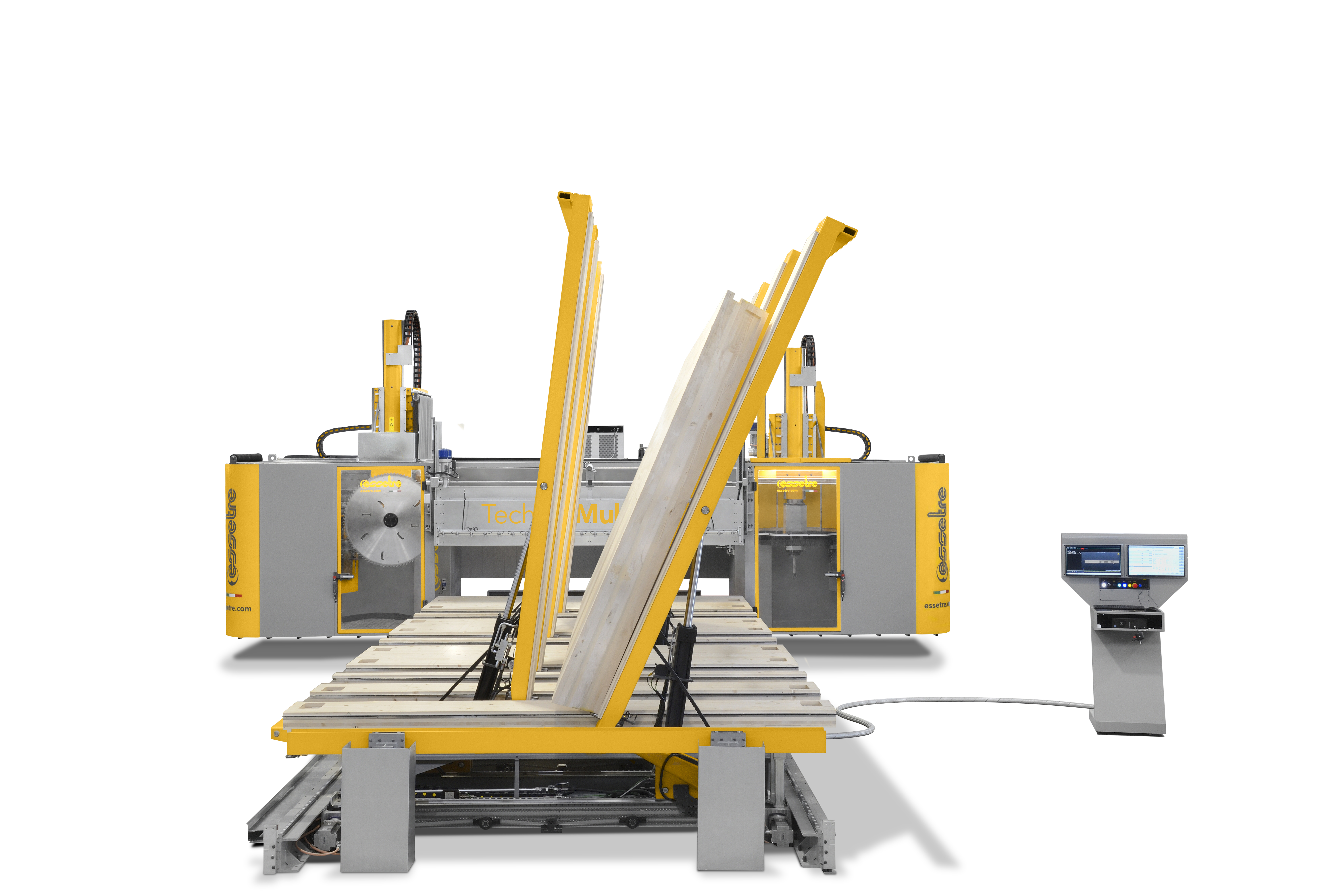 ;Automatické otáčanie dielcov priamo na pracovnom stole výrazne šetrí miesto v hale a urýchľuje celý proces obrábania.